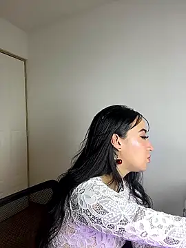 EmmyEvans1 Chat XXX in diretta