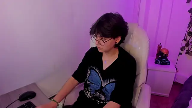 Nathaly_ds' Live XXX Chat