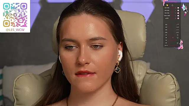 HarleyDeess' Webcam Show