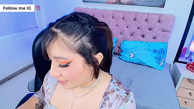 Emma_monserrat 라이브 XXX 채팅