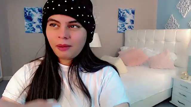 _Maddison_Ivanova_ Show Webcam