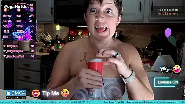 YogaHottie76's Live XXX Chat