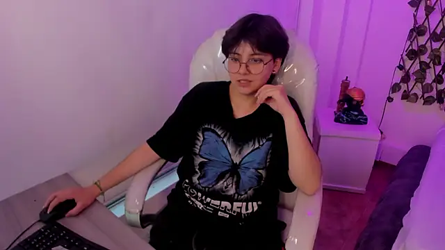 Nathaly_ds' Live XXX Chat