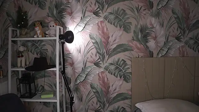 MarlinVarian: онлайн-секс-чат