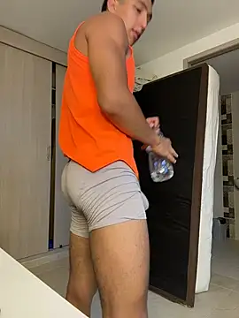 Živý XXX chat sendfer