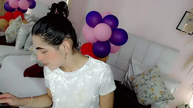 Онлайн чат XXX nathalialoes1