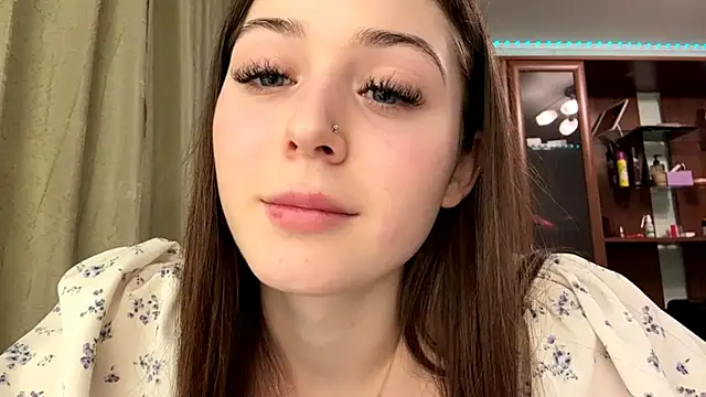 Adel_strongwoman's Live XXX Chat