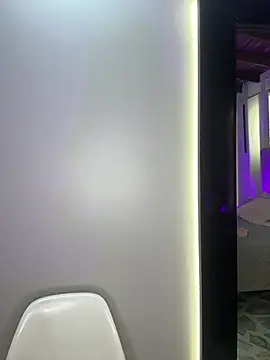 HannahCollyns' Live XXX Chat