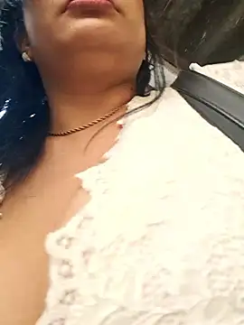 Monse--145's Live XXX Chat