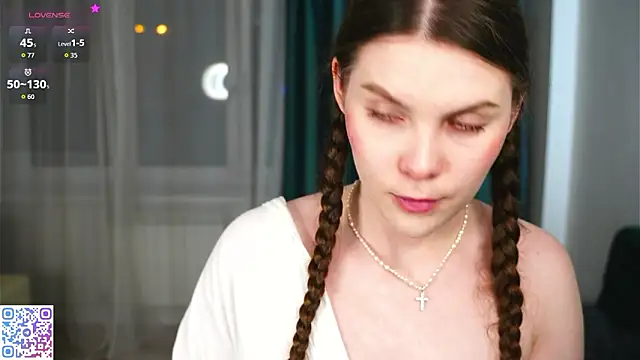 ElenoreMynatt's Live XXX Chat