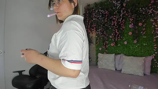 SarahDeyvis Adlı Modelin Canlı XXX Sohbeti