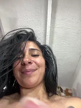 Meganmilk1 live XXX chat