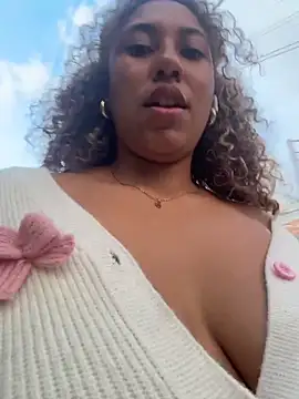 lauraltt's Live XXX Chat