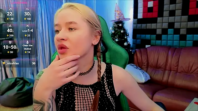 LeilaReal's Live XXX Chat