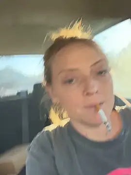 Titsandtats24's Live XXX Chat