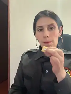 Alysson--: онлайн-секс-чат