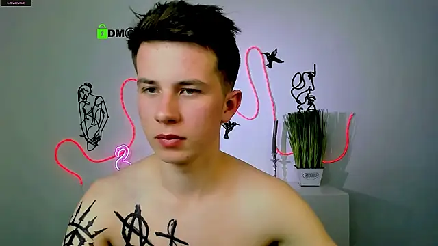 leo_valor's Live XXX Chat