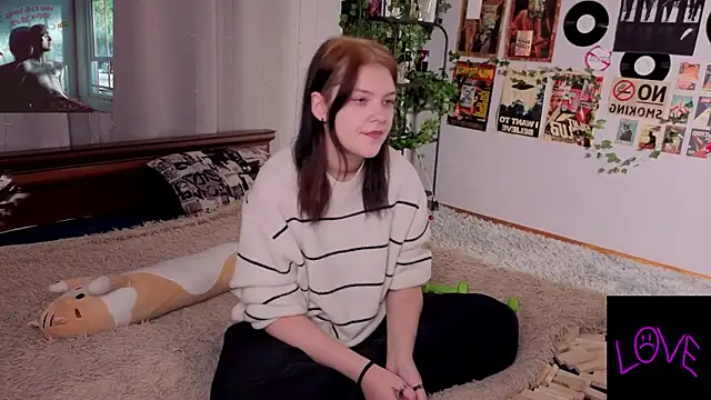 แชท XXX สดของ BevHanni