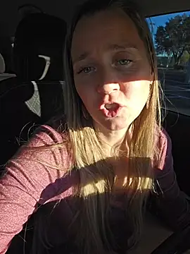 Skyellar's Live XXX Chat