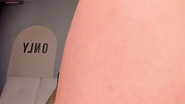 SunnyRivers' Live XXX Chat