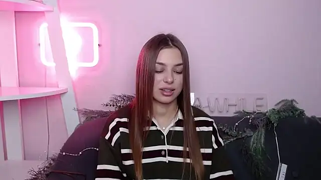 MilanaAngelAs' Live XXX Chat