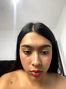 SweetLatiin_'s Live XXX Chat