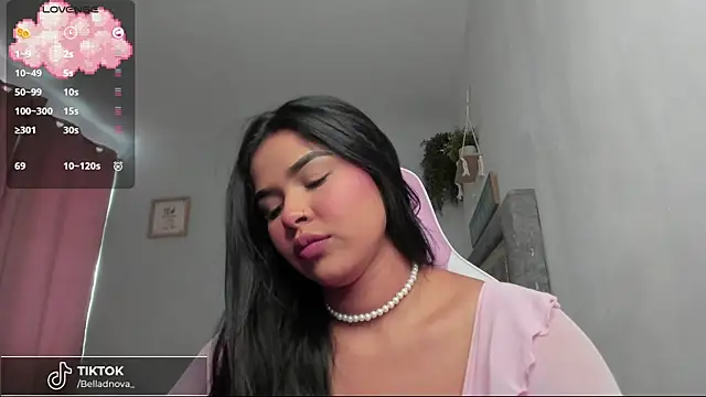 belladnova's Live XXX Chat