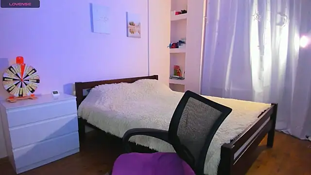 Ellista's Live XXX Chat