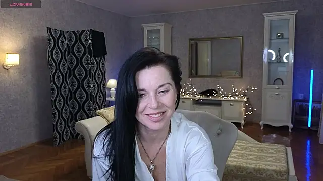 LinaJoy's Live XXX Chat