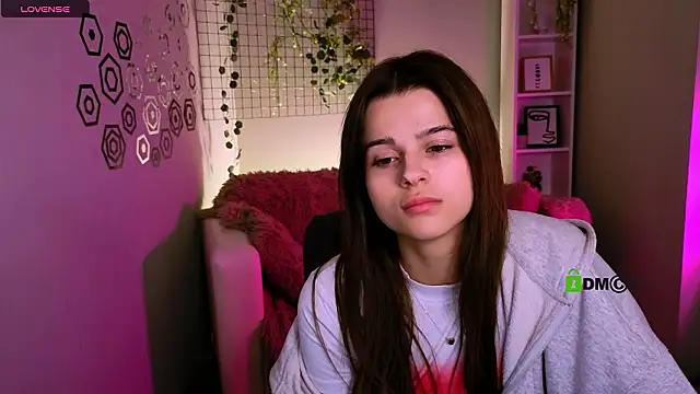 berry_alma's Live XXX Chat