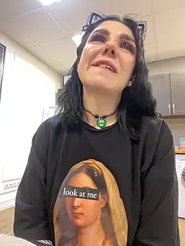 MaeveMoon 웹캠 쇼