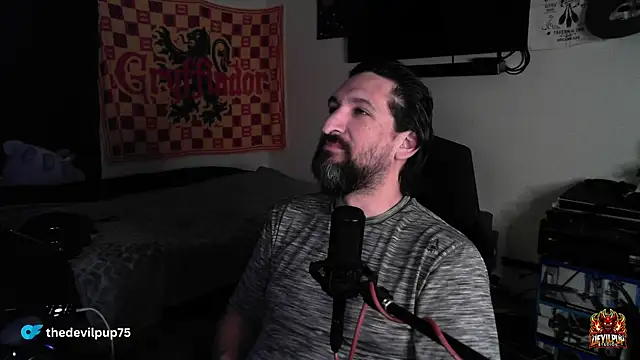 DevilPup75_'s Webcam Show