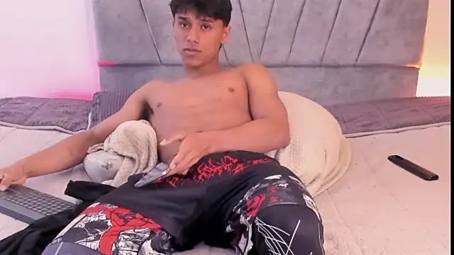 ZYZZ1312's Live XXX Chat