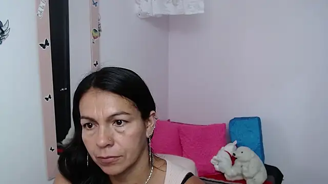 camilavargas_'s Live XXX Chat