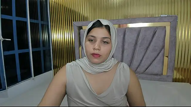 Amyra_Rasi's Live XXX Chat