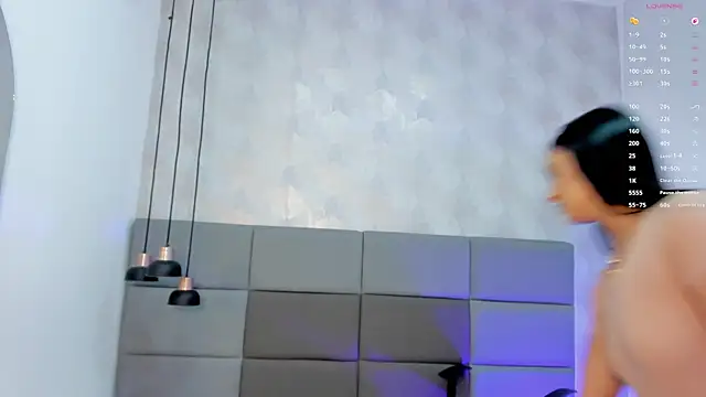 Онлайн чат XXX Emily_luve