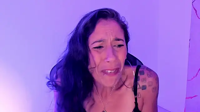 Maya_Storm_'s Live XXX Chat