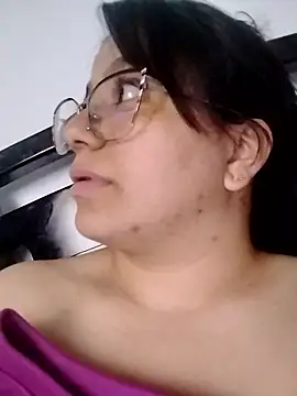 Dayann_Rodri: онлайн-секс-чат