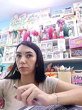 LunaZambrano's Live XXX Chat