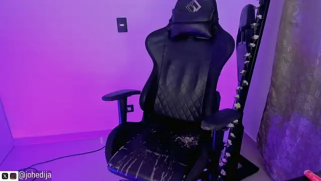 johedija webkamerás műsora