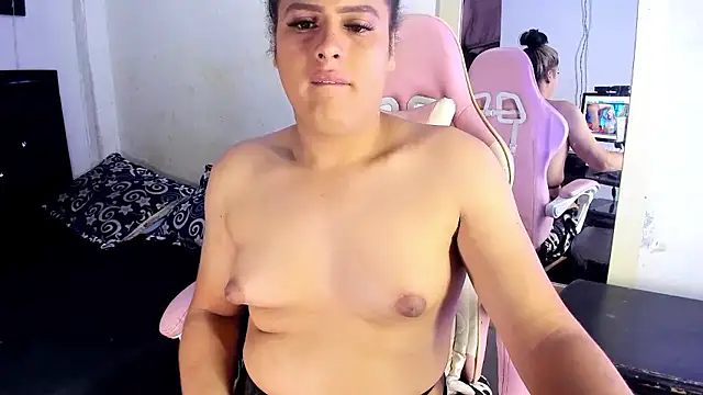 แชท XXX สดของ blonde_girl01