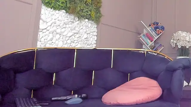 Deliciouslips' Live XXX Chat