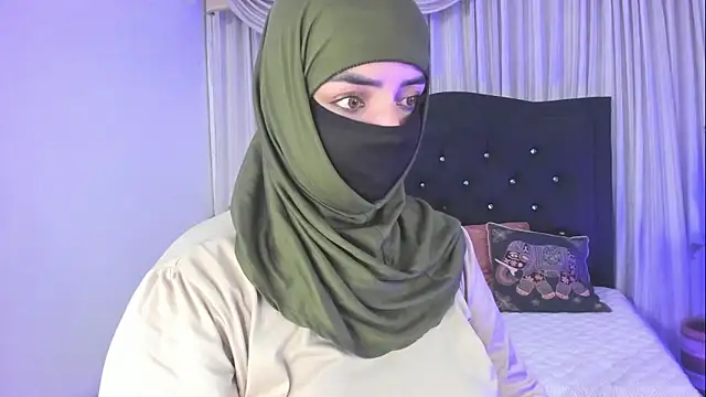 Uzra_hayed's Live XXX Chat