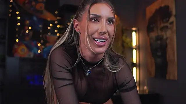 แชท XXX สดของ Evelyn_Evyyy