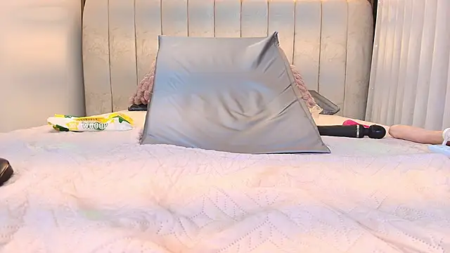 Онлайн чат XXX kata_hazel