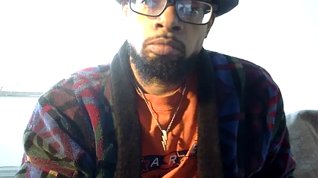 WhiskeyWood_DuhGOD's Webcam Show