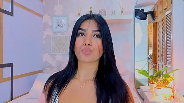 CharlotteGraay's Live XXX Chat