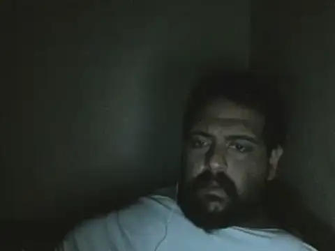 elpoop7305 Adlı Modelin Canlı XXX Sohbeti