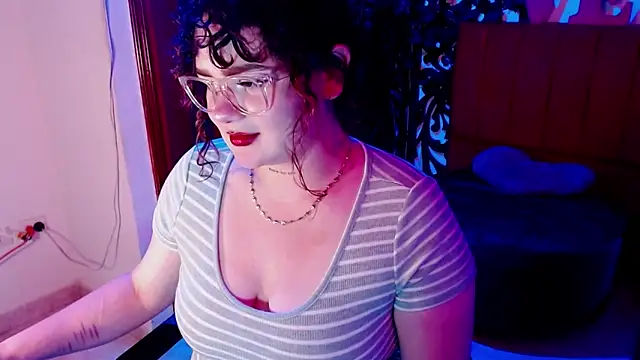 koning_moretti's Live XXX Chat