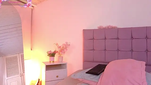 RubieBlaze's Live XXX Chat